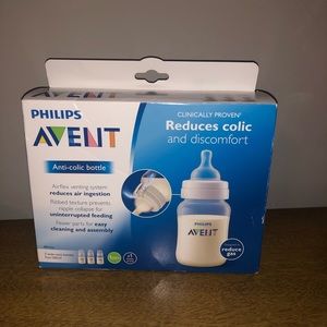 ‼️Brand new‼️ Avent colic bottles